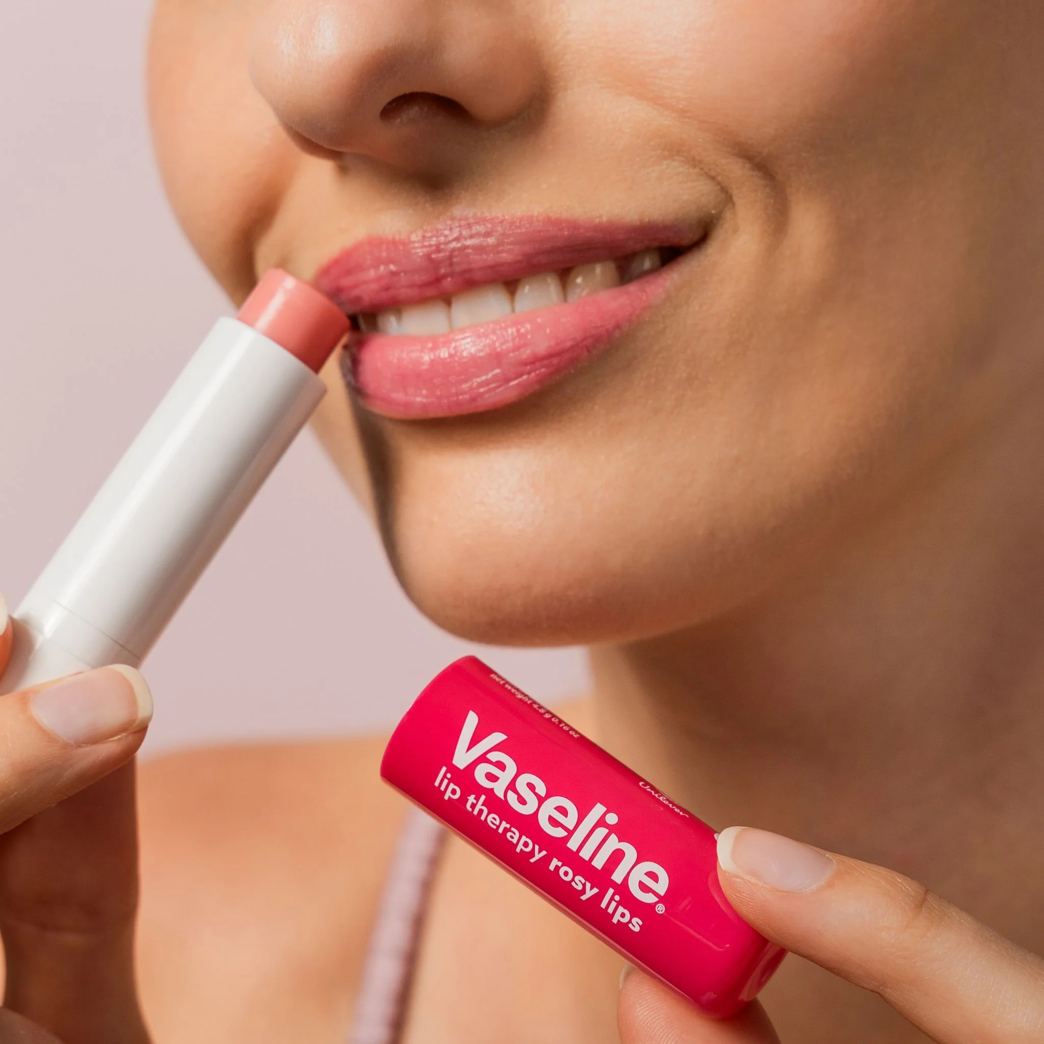 Vaseline Lip Therapy Rosy, Getönter Lippenbalsam, Lippenstift mit Mandel und Rosenöl - Image 5